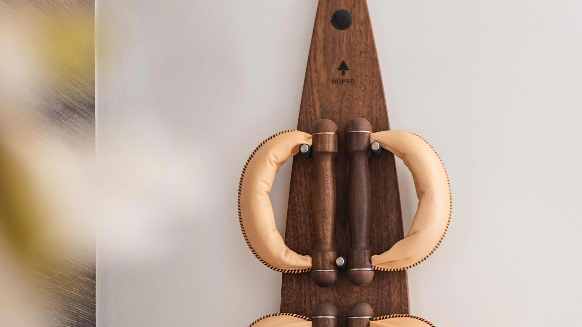 NOHRD SwingBells Board Walnut Natural Leather