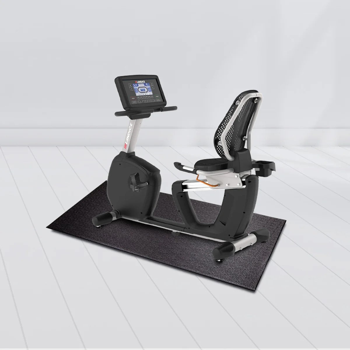 Landice R7 Achieve Recumbent Bike